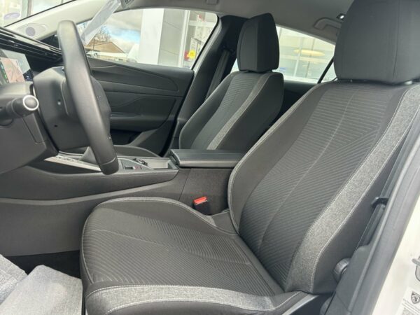 Peugeot 308 (2) – Image 5
