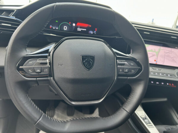 Peugeot 308 (2) – Image 8