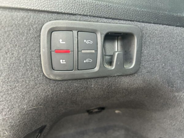 Audi SQ7 (2) – Image 10