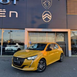 Peugeot 208 (2)