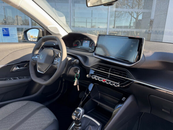 Peugeot 208 (2) – Image 6