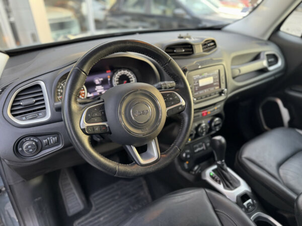 Jeep Renegade – Image 5