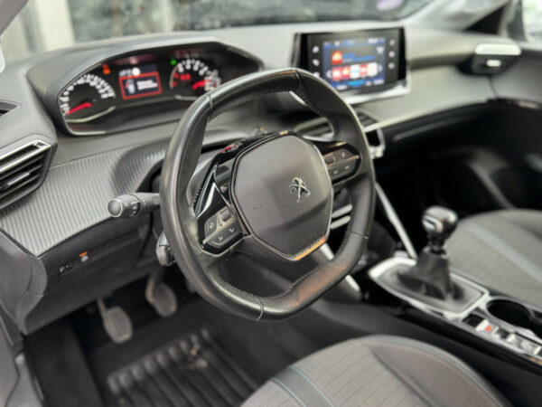 Peugeot 208 (2) – Image 5