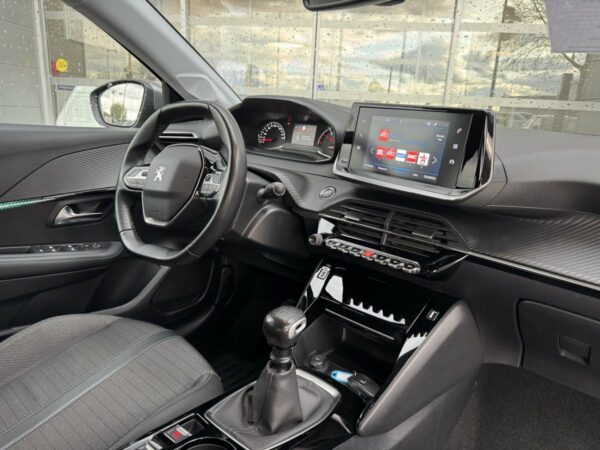 Peugeot 208 (2) – Image 6