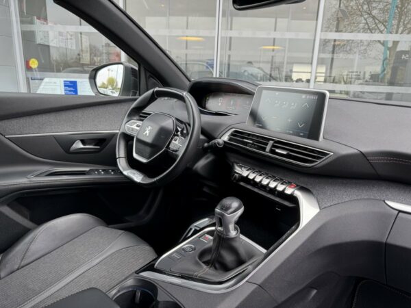 Peugeot 5008 (2) – Image 6