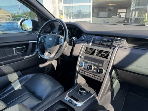 Land Rover Discovery Sport – Image 6