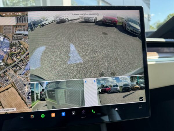 Tesla Model X – Image 13