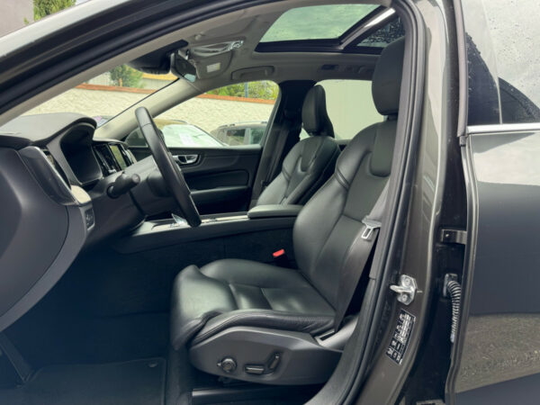 Volvo XC60 (2) – Image 6