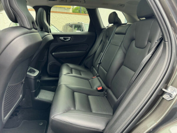 Volvo XC60 (2) – Image 7