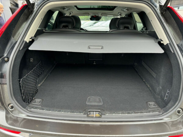 Volvo XC60 (2) – Image 11