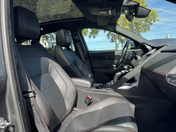 Jaguar E-PACE – Image 7